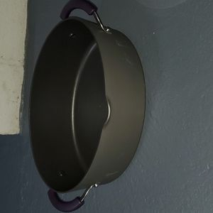 Rachael Ray pots and strainer!